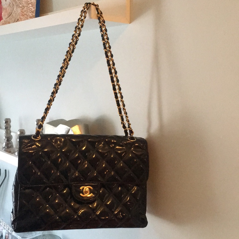 Chanel jumbo patent leather- vintage